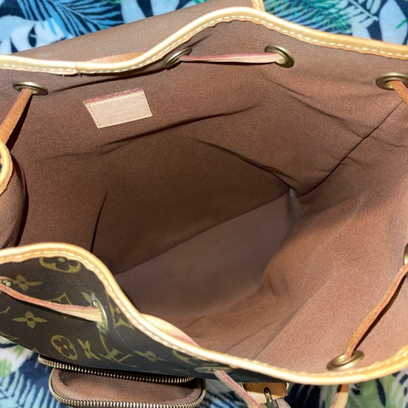 AUTHENTIC LOUIS VUITTON BAG - Picture 13 of 16